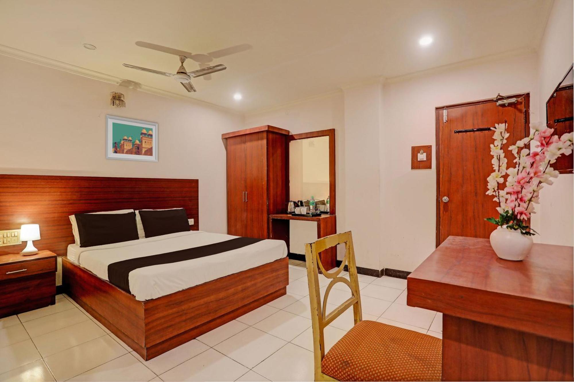 Hotel O 14726 Hotel Vaishnavi Park Secunderabad Экстерьер фото